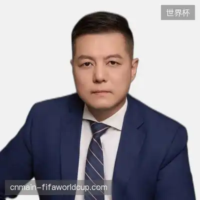 崔静